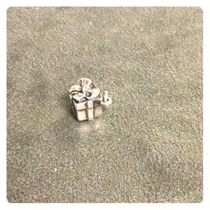 3-D Gift Charm James Avery